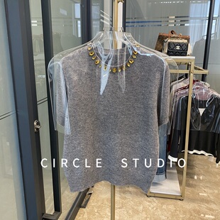 法式轻奢 设计感领口彩色点钻装饰羊毛短袖针织衫气质圆领上衣女