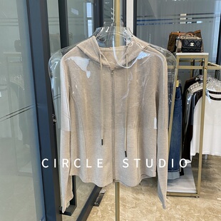 时髦高阶!无拘束体感减龄连帽双拉链小蛮腰显瘦小个子短款卫衣女