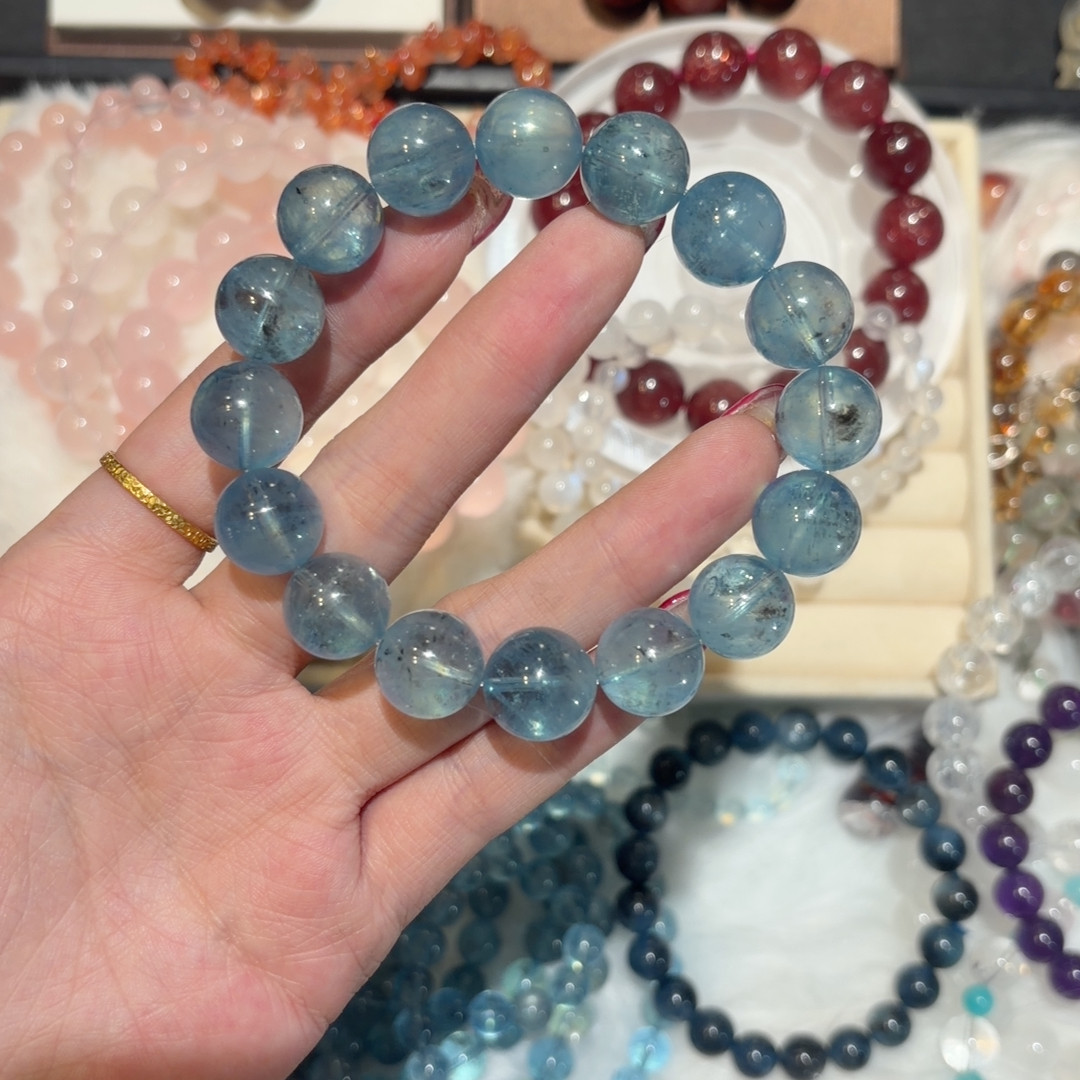 海蓝宝手串收藏级颗颗爆闪,饰品/流行首饰/时尚饰品新,手饰/手串,淘宝优惠券,粉丝福利购,淘宝优惠卷