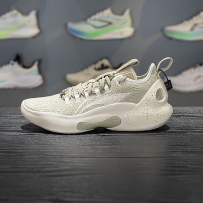 李宁男子回弹缓震低帮篮球鞋