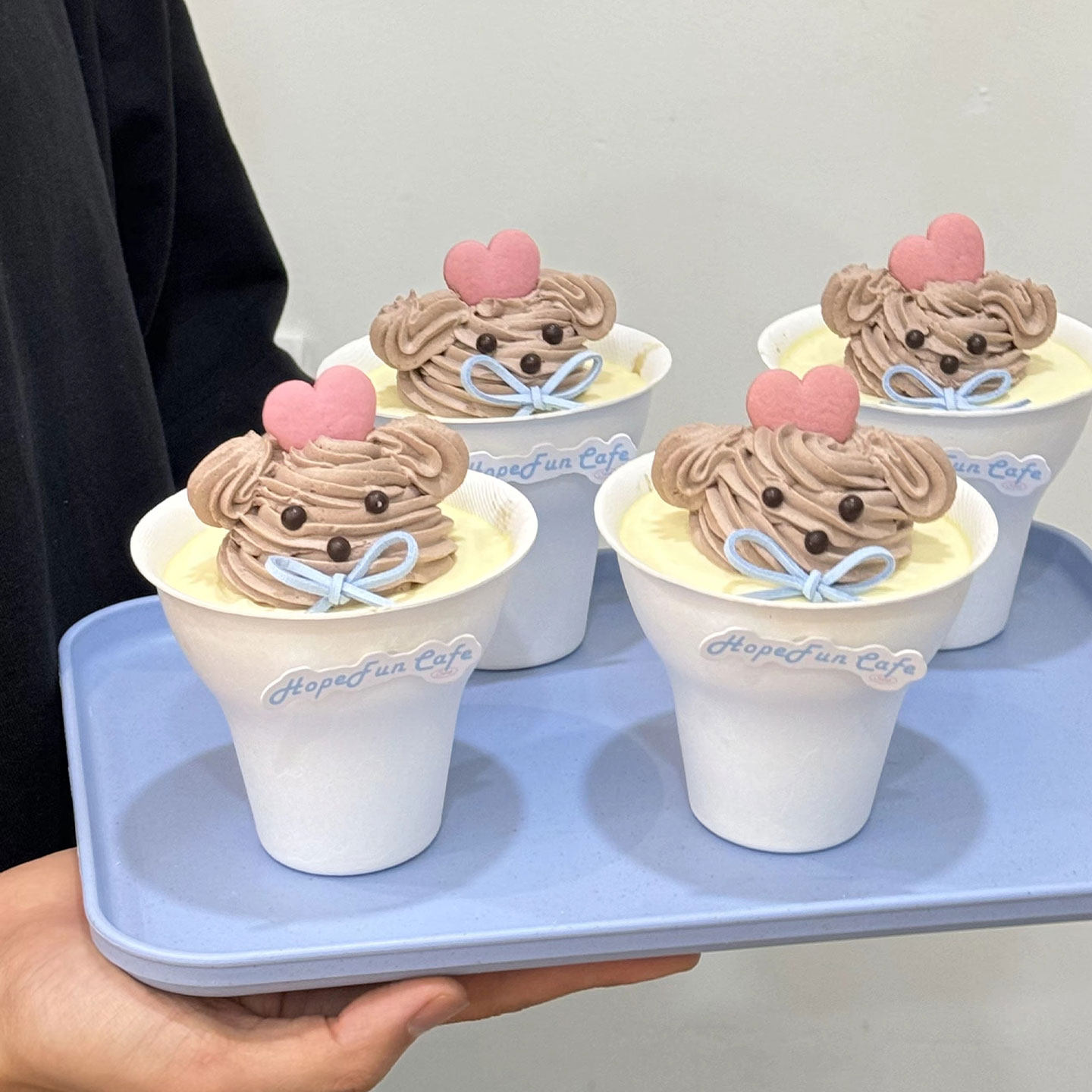 韩系ins风六一儿童节奶油小狗纸杯蛋糕装饰蝴蝶结成品爱心饼摆件,节庆用品/礼品,蛋糕/烘焙装饰用品,淘宝优惠券,粉丝福利购,淘宝优惠卷