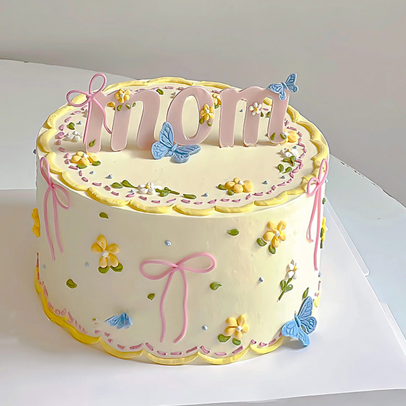 春日简约母亲节蝴蝶结蛋糕装饰小清新妈妈节蝴蝶结亚克力MOM插件,节庆用品/礼品,蛋糕/烘焙装饰用品,淘宝优惠券,粉丝福利购,淘宝优惠卷