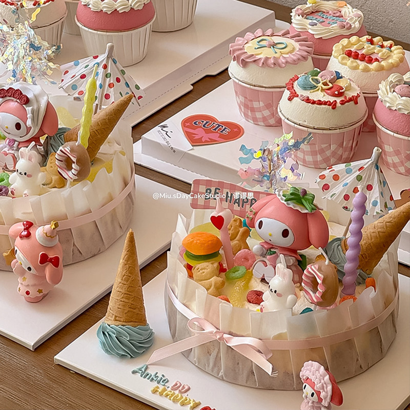 卡通61儿童节巴斯克蛋糕装饰手绘纸杯可爱美乐蒂软糖蛋筒饼干插件,节庆用品/礼品,蛋糕/烘焙装饰用品,淘宝优惠券,粉丝福利购,淘宝优惠卷