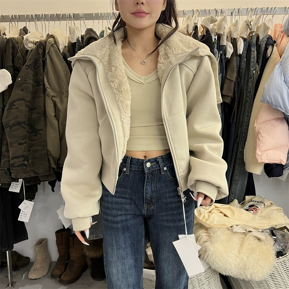 PLNH2025冬季新款韩系设计感宽松显瘦减龄羊羔毛大翻领羽绒服外套