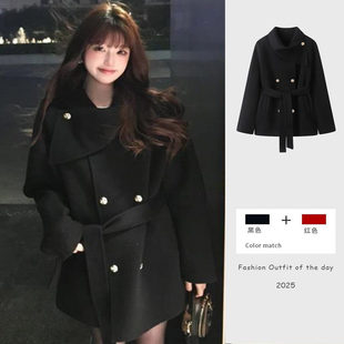 高领短款毛呢外套女装2024年冬季新款富家千金收腰双排扣大衣西遇