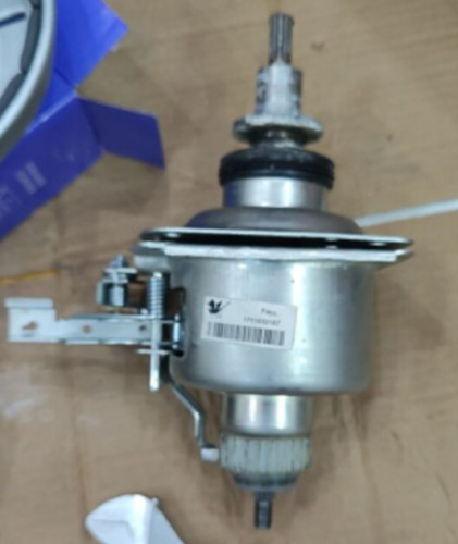 适用小天鹅洗衣机离合器TB100V88WDCLG BVL1B100VG变频减速器轴承