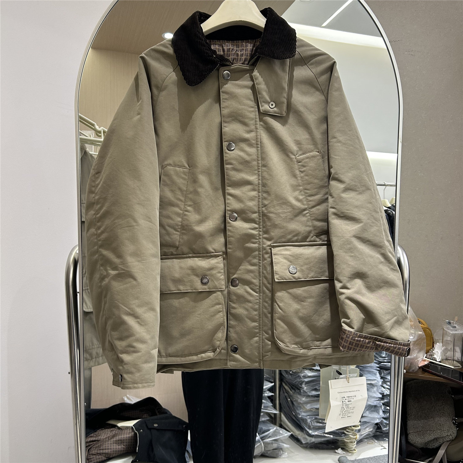 欧货2026冬装工装风中长款翻领羽绒服女卡其色多口袋防风保暖外套