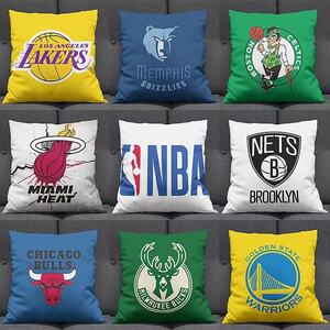 NBA篮球主题抱枕沙发靠枕湖人勇士周边靠垫球星枕头抱枕套送男友