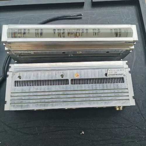 议价视觉光源LL-230-MH-W2个，功能正常，实物拍摄，