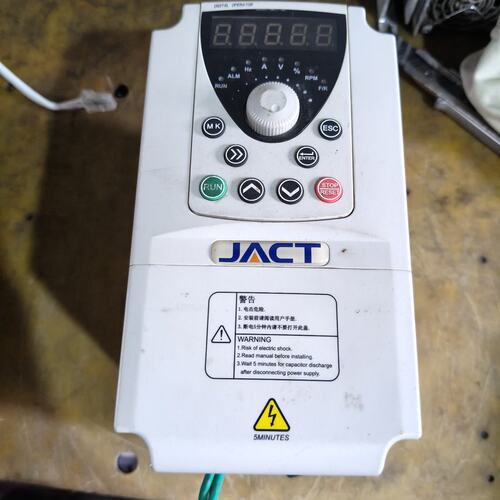 器AT500-T3-1R5G/2R2PBAT500-T3-0R75G/1R5PBAT500-T3-2R2G/3R7PB