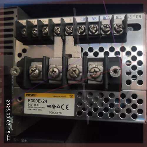 议价电源P300E-24，24V 14A，成色明显使用痕