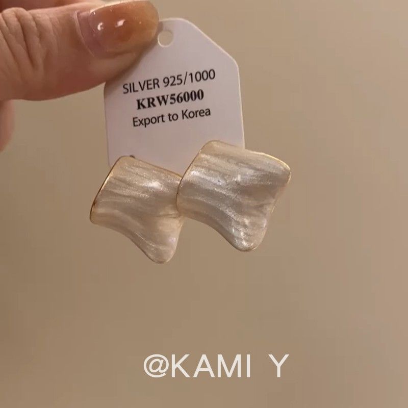 法式复古滴油菱形耳钉女小众设计感百搭简约高级时尚气质个性耳饰