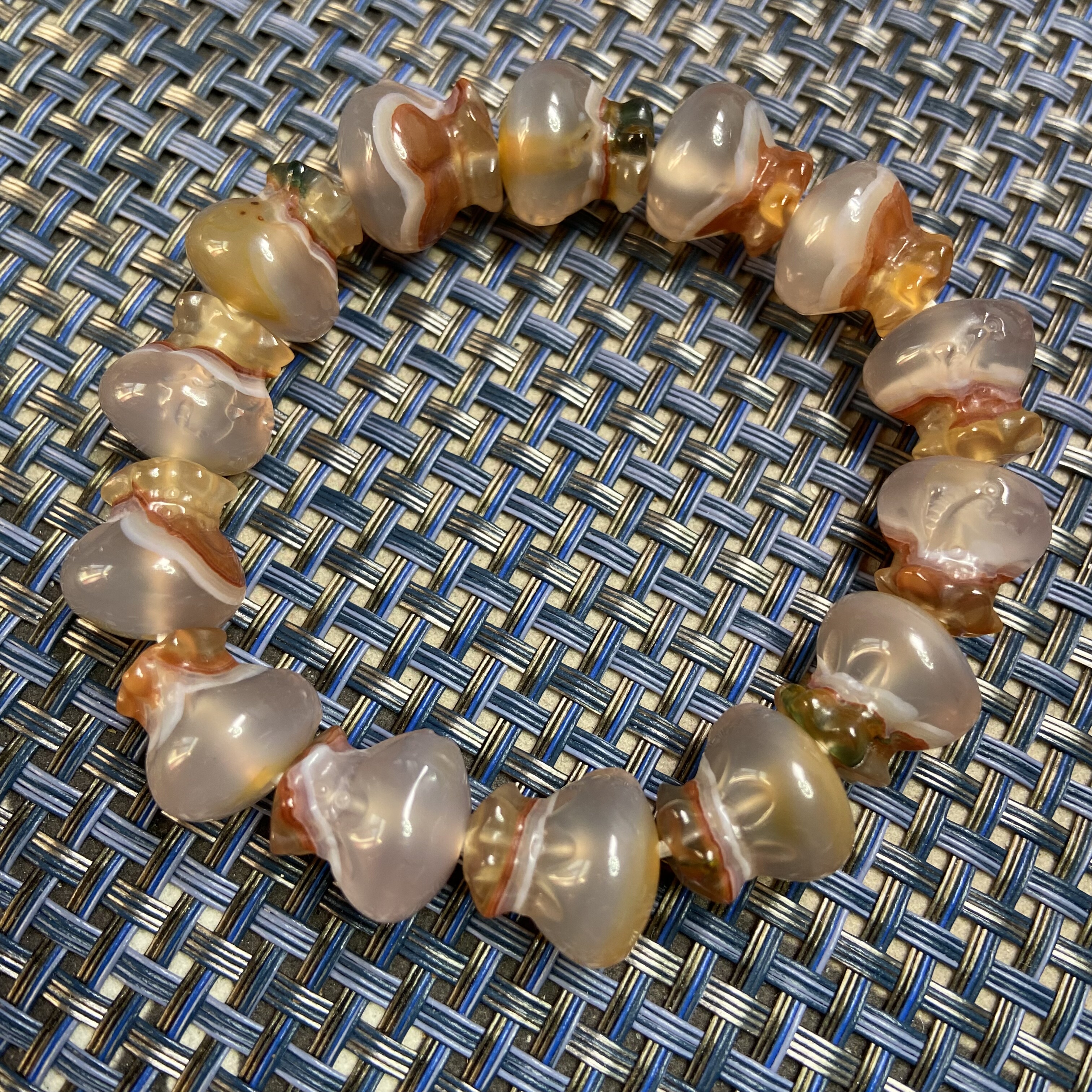 天然玛瑙同料钱袋子手串直径14毫米一物一图收藏精品俏色