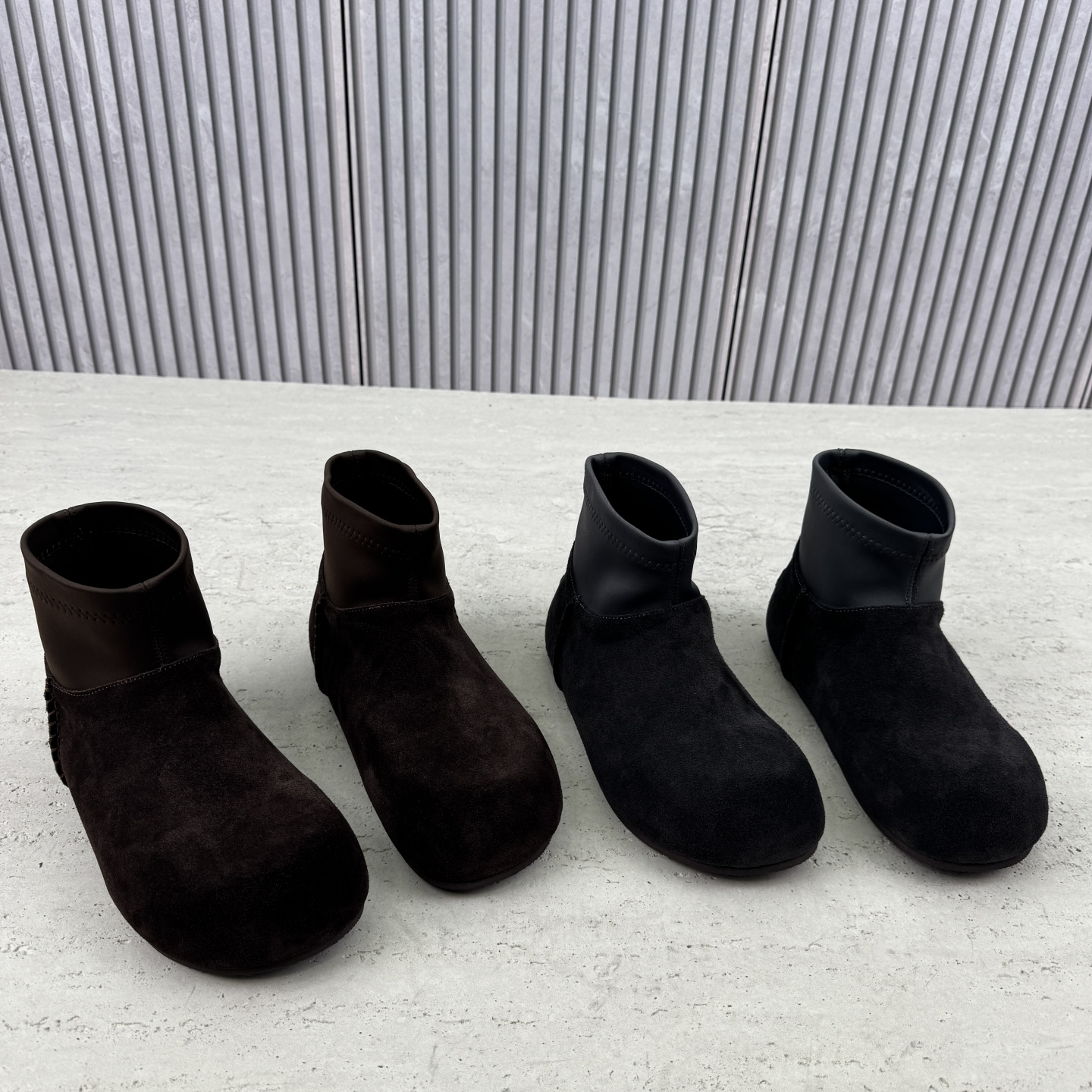 低跟平底加绒套筒马丁靴圆头短靴