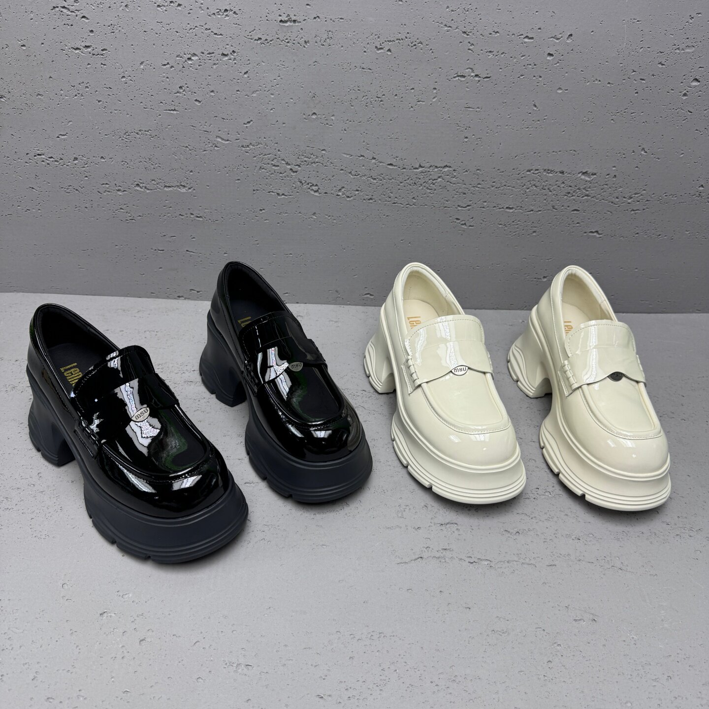 乐魔英伦漆皮松糕跟一脚蹬乐福鞋