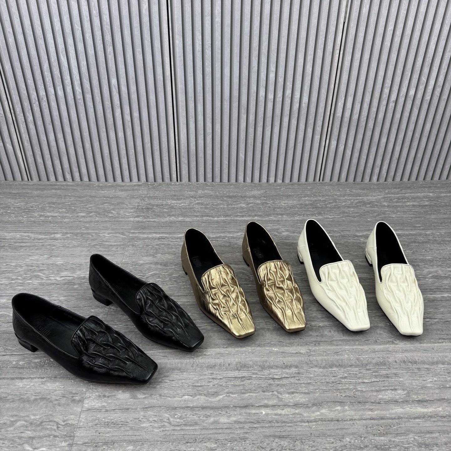 欧货欧洲站方头乐福鞋女2026春新款褶皱牛皮一脚蹬小皮鞋低跟单鞋,女鞋,乐福鞋（豆豆鞋）,淘宝优惠券,粉丝福利购,淘宝优惠卷