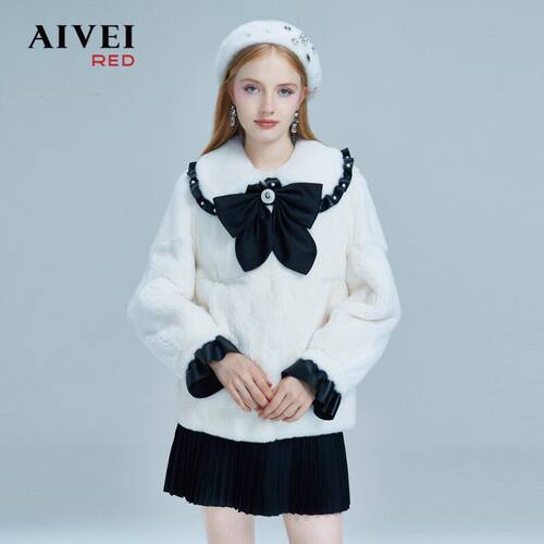 AIVEI/艾薇2022冬季毛皮服装皮草外套专柜正品P0660070-4980