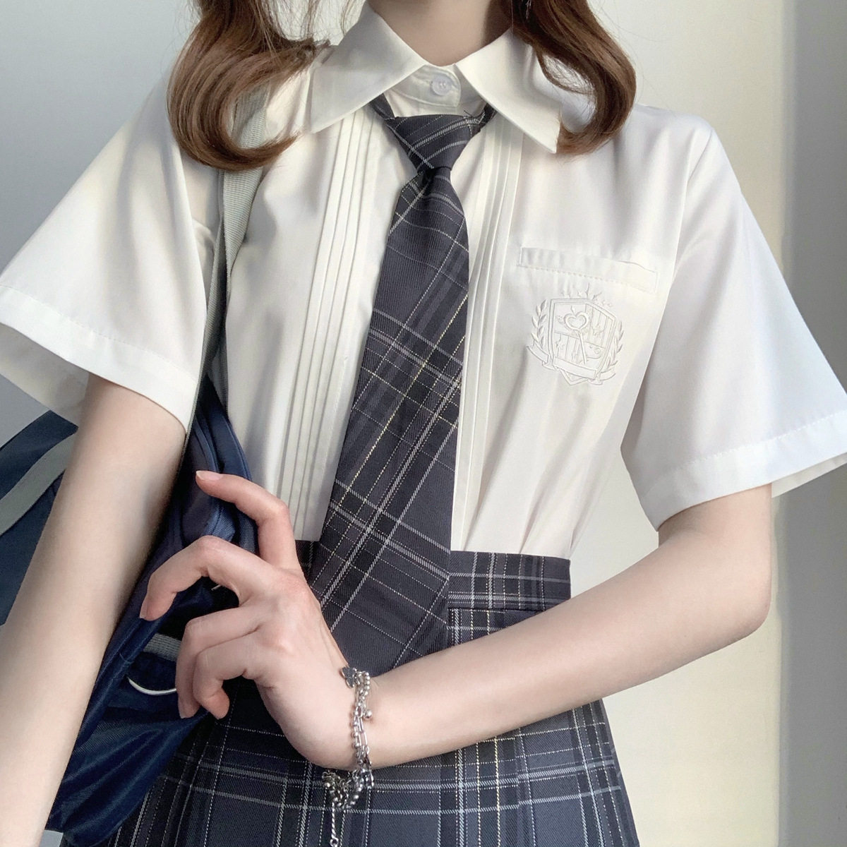 jk制服短袖白衬衣初高中学生白衬衫夏装黑色上衣毕业照班服表演服