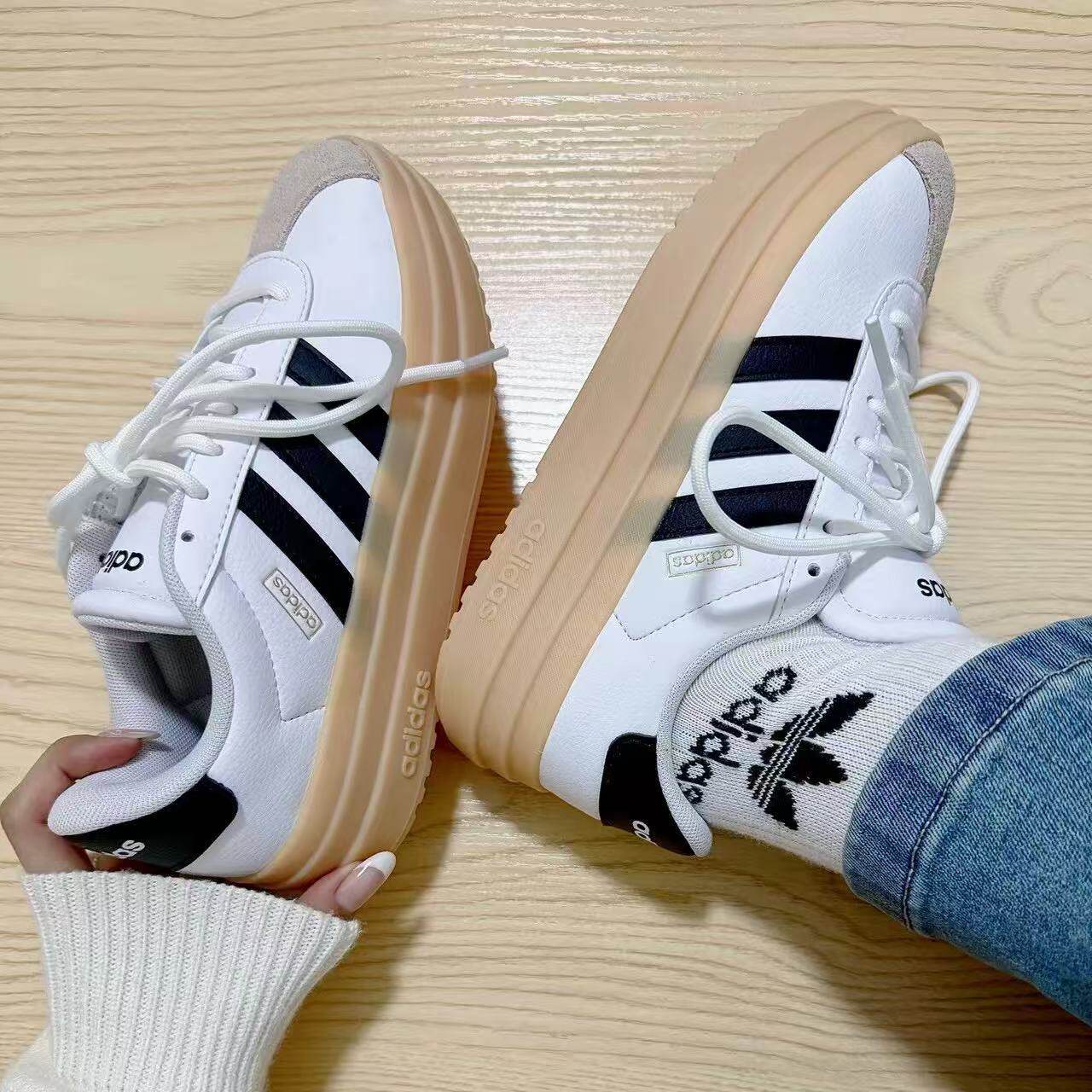 Adidas/阿迪达斯VL COURT BOLD女款百搭低帮运动休闲板鞋IH3083