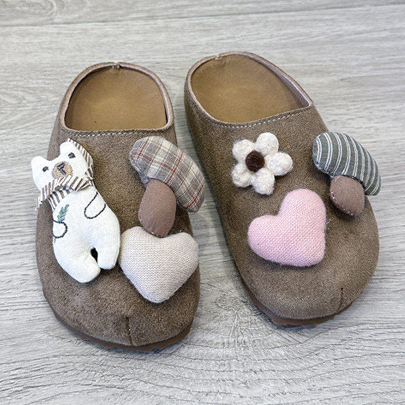 女童外穿装饰品拖鞋2026新款儿童防滑包头软底勃肯鞋舒适半拖鞋