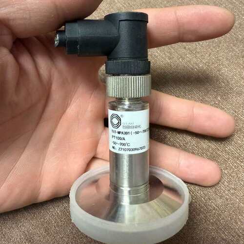 议价谷田温度变送器 TIT-MPA3B1，试机过一次，成色几乎全可维修