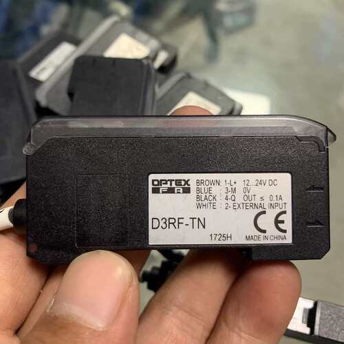 议价OPTEX D3RF-TN光纤放大器，件，成色几乎，可维修