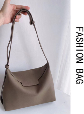 软绵绵真皮包~简约小众牛皮手提包时尚饭盒包单肩斜跨包women bag