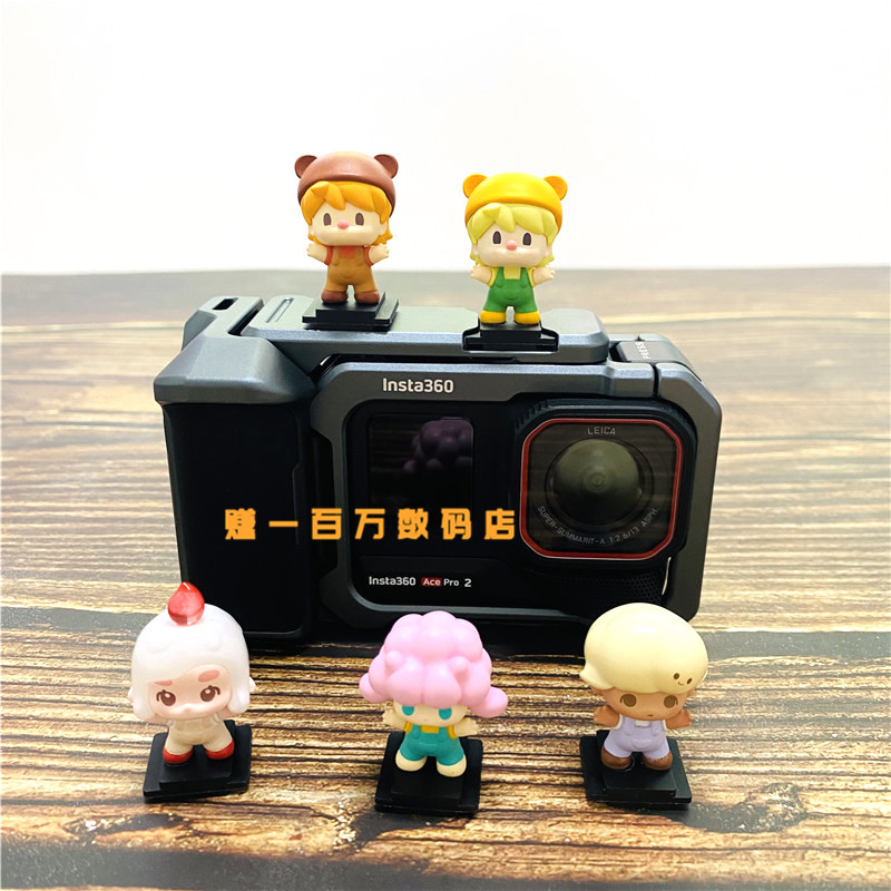 适用影石insta360 ace pro官方街拍套装冷靴盖卡通PRO2兔笼装饰图片