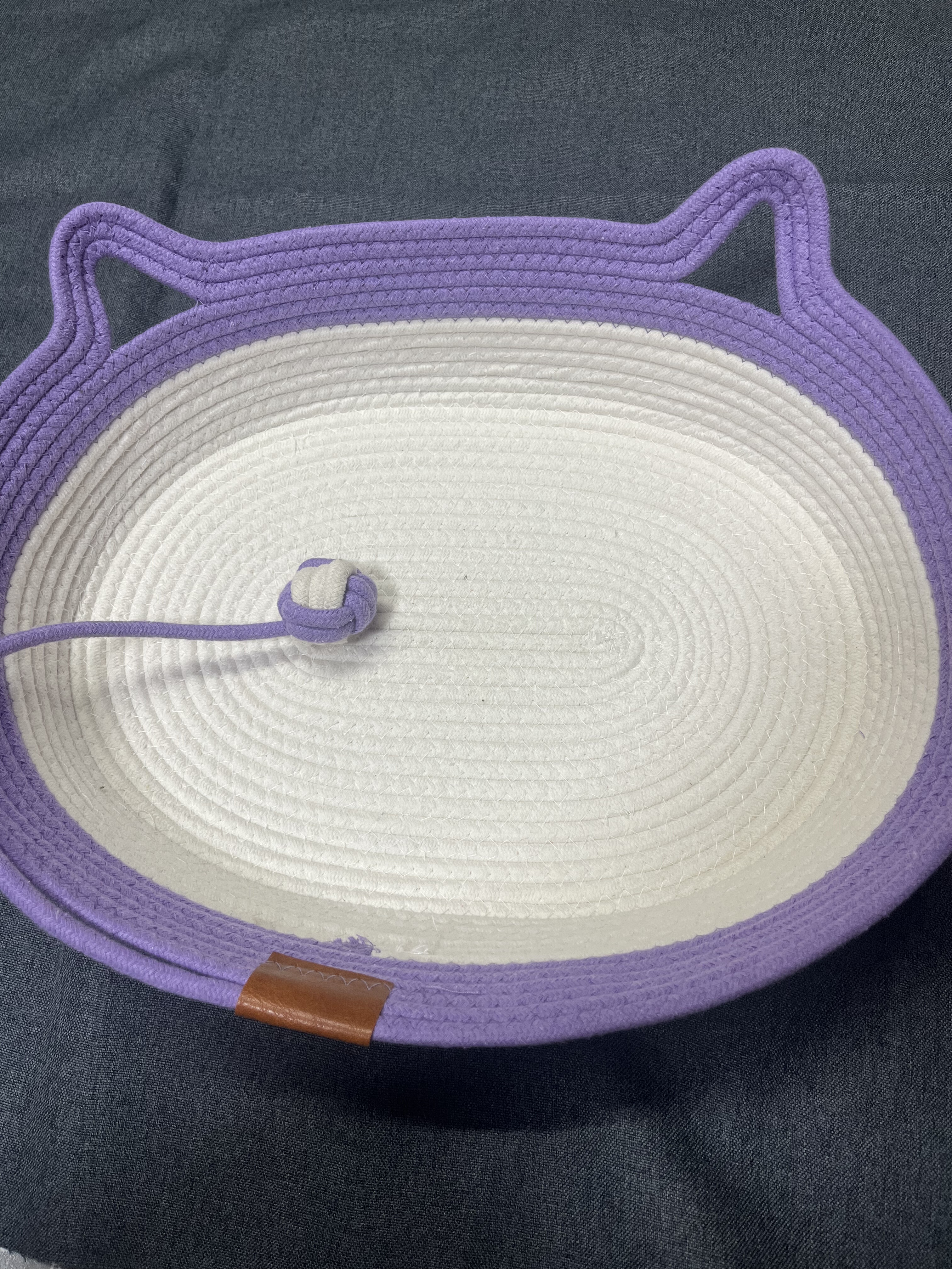 椭圆形猫抓板猫窝一体耐磨不掉屑藤编猫窝猫笼磨爪猫别墅猫屋