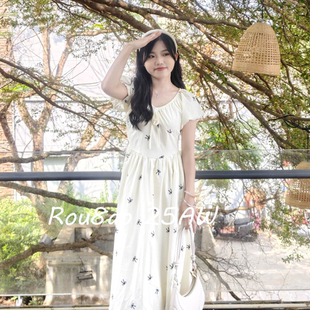 法式 碎花连衣裙微胖mm高级感气质收腰显瘦长裙 女装 Rou8ao微胖大码