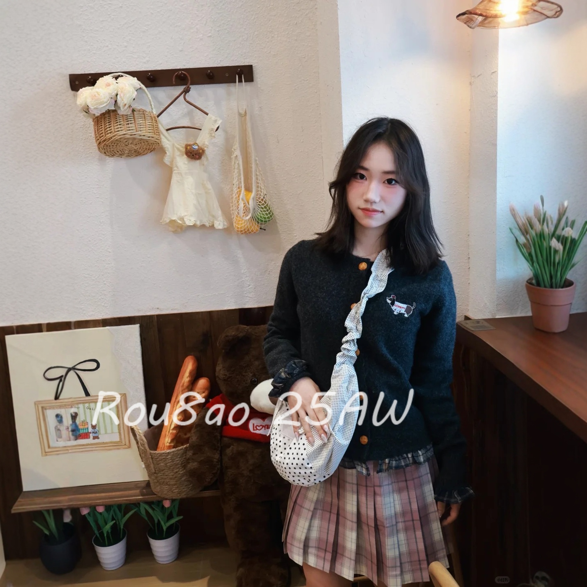 Rou8ao微胖大码女装韩系学院风卡通绣花拼接针织开衫女秋冬毛衣