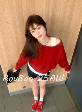 Rou8ao微胖大码女装红色斜领短款上衣外搭时尚套头露肩长袖衬衫