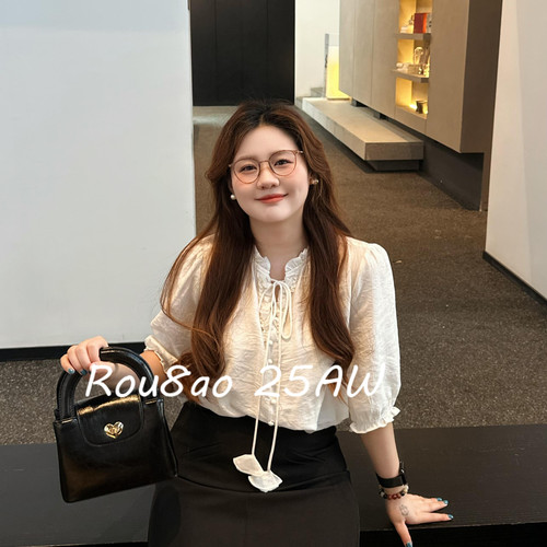 Rou8ao微胖大码女装法式V领减龄木耳边系带衬衫胖MM遮肚显瘦上衣