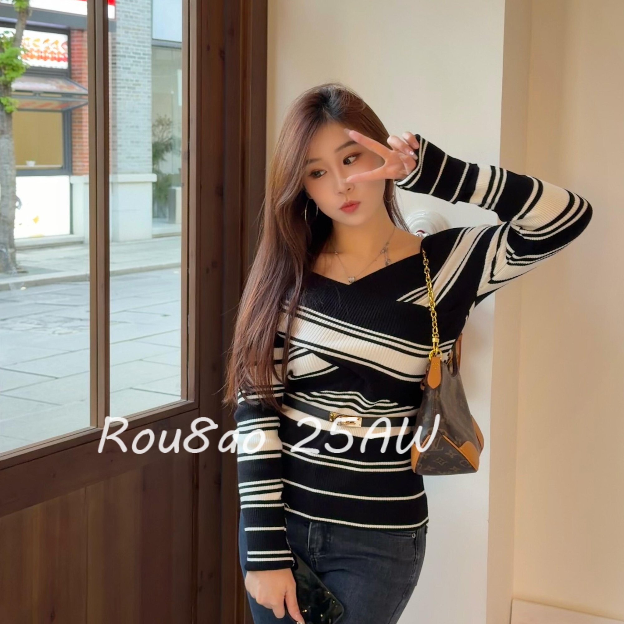 Rou8ao微胖大码女装秋冬胖mm法式交叉V领修身显瘦一字肩针织衫,女装/女士精品,大码内搭,淘宝优惠券,粉丝福利购,淘宝优惠卷