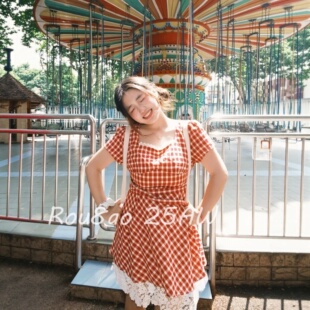 方领格纹连衣裙女2026夏季 法式 收腰显瘦A字裙 女装 Rou8ao微胖大码