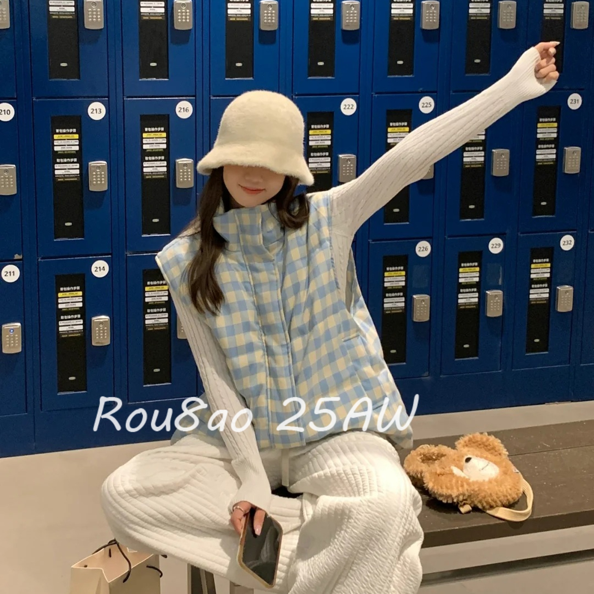 复古减龄蓝色格子立领马甲外套