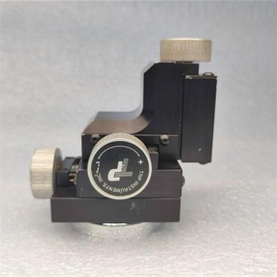 MP-01018  XYZ手动滑台 光学微调平移台 调节台