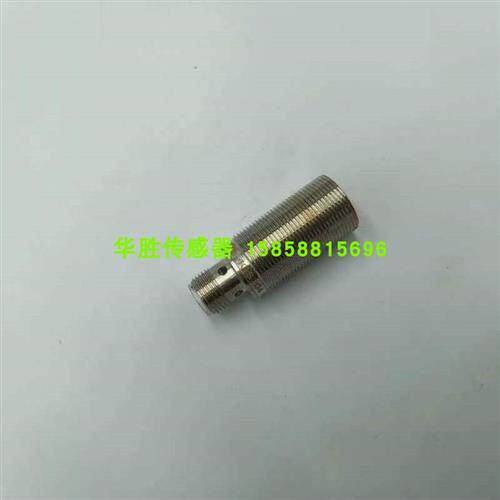 IGS204四针插头PNP常开传感器IGB3008BBPKG/US-104全新
