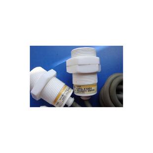 现货优惠出售 正品 欧姆龙接近传感器E2FQ X10D1