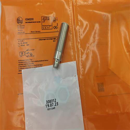 IGM200四针插头PNP常开IGKC008BASKG/M/US-104-DRS传感器