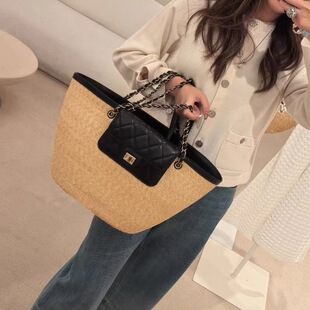 2026春夏新款大容量菜篮子草编包百搭菱格链条单肩腋下包沙滩包女