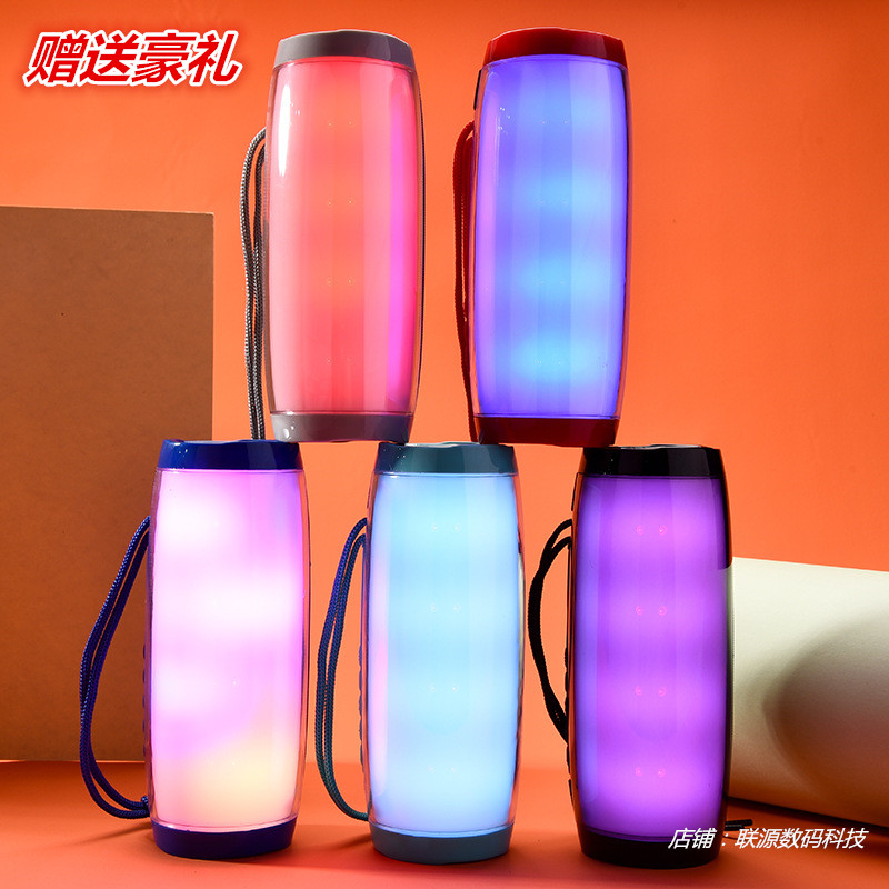 无线蓝牙音箱七彩灯重低音炮插卡U盘手机电脑通用音响收音机TG157