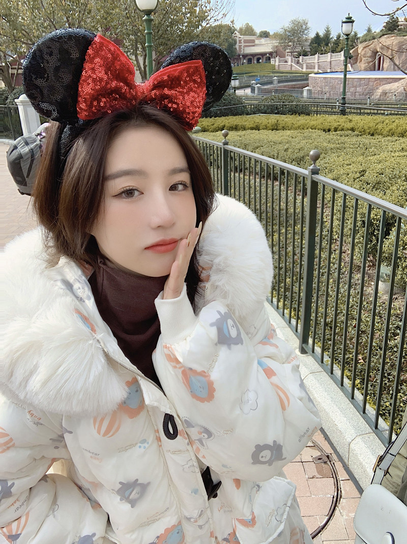大量现货卡通印花刺绣大毛领服262D6793P185K268，女装棉衣/棉服，沁古纱衣