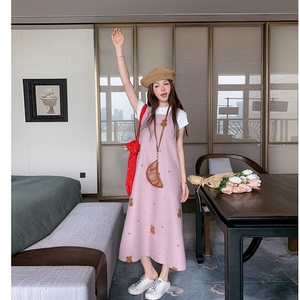 夏季新款可爱减龄宽松小个子a字裙女2025粉色小熊绣花背心连衣裙图片