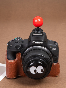 R10小痰盂49mm 热靴盖m50配件200d二代R50 佳能相机镜头盖