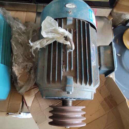维修7.5 YX3-132S-4，380V，1440，F，3，，，，，，，，，千瓦