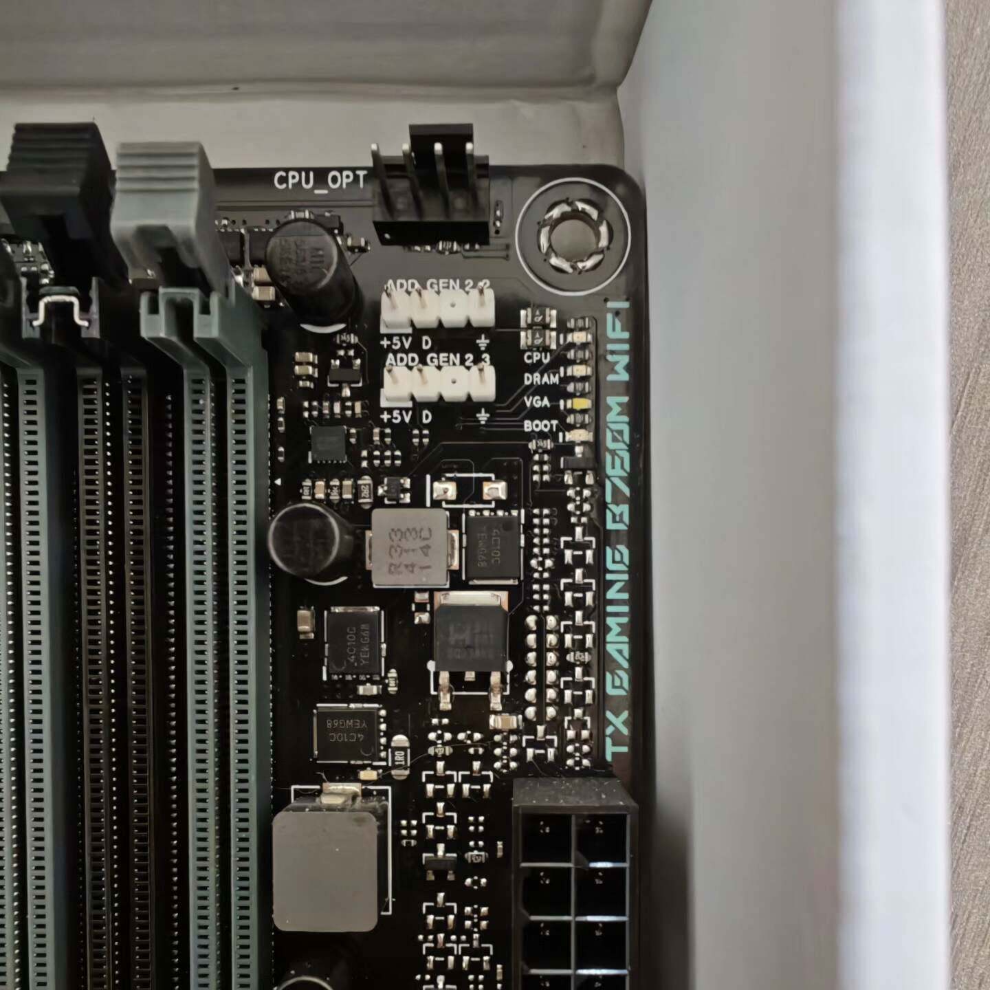 维修TX GAMING B760M WIFI,华硕天选主板议价