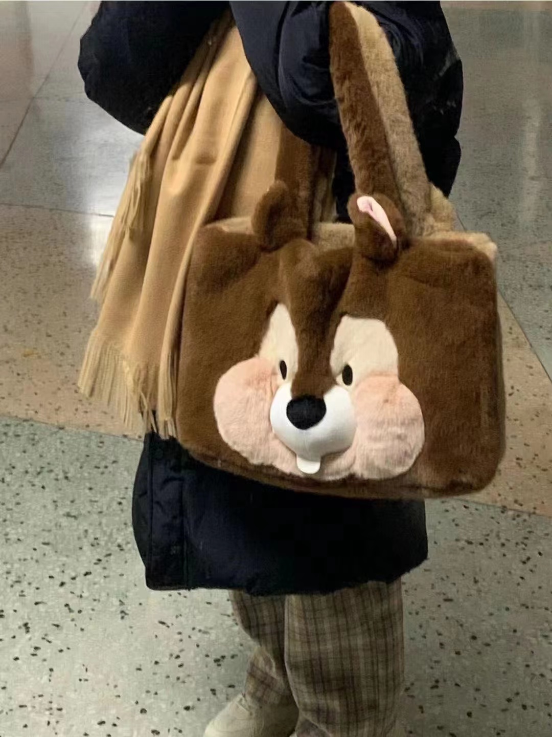 秋冬可花栗鼠单肩包毛绒手提包