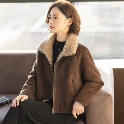 小个子妈妈冬装外套2025新款洋气时尚加绒加厚冬季上衣服中老年女