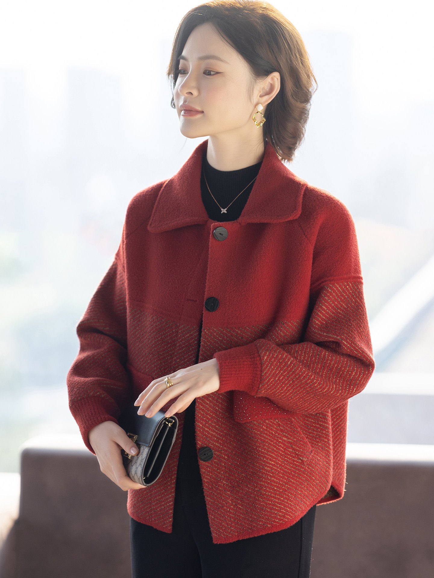 中老年妇女洋气外套时尚夹克开衫冬装2025新款春秋上衣服50岁妈妈